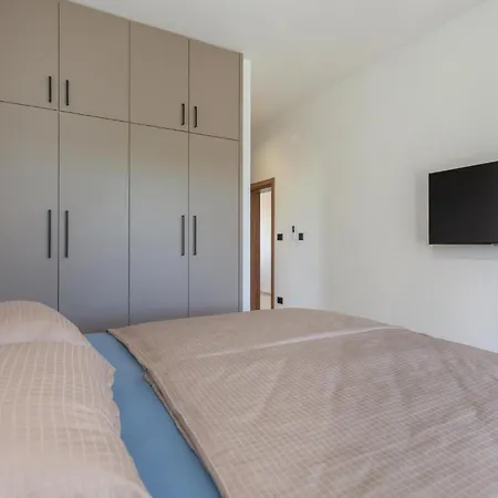 Casa vacanze 3 Bedroom Awesome In *