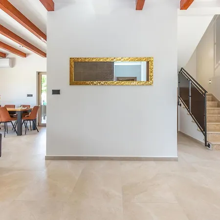 3 Bedroom Awesome In Casa vacanze