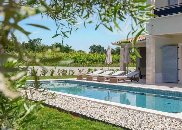 3 Bedroom Awesome In Feriehus